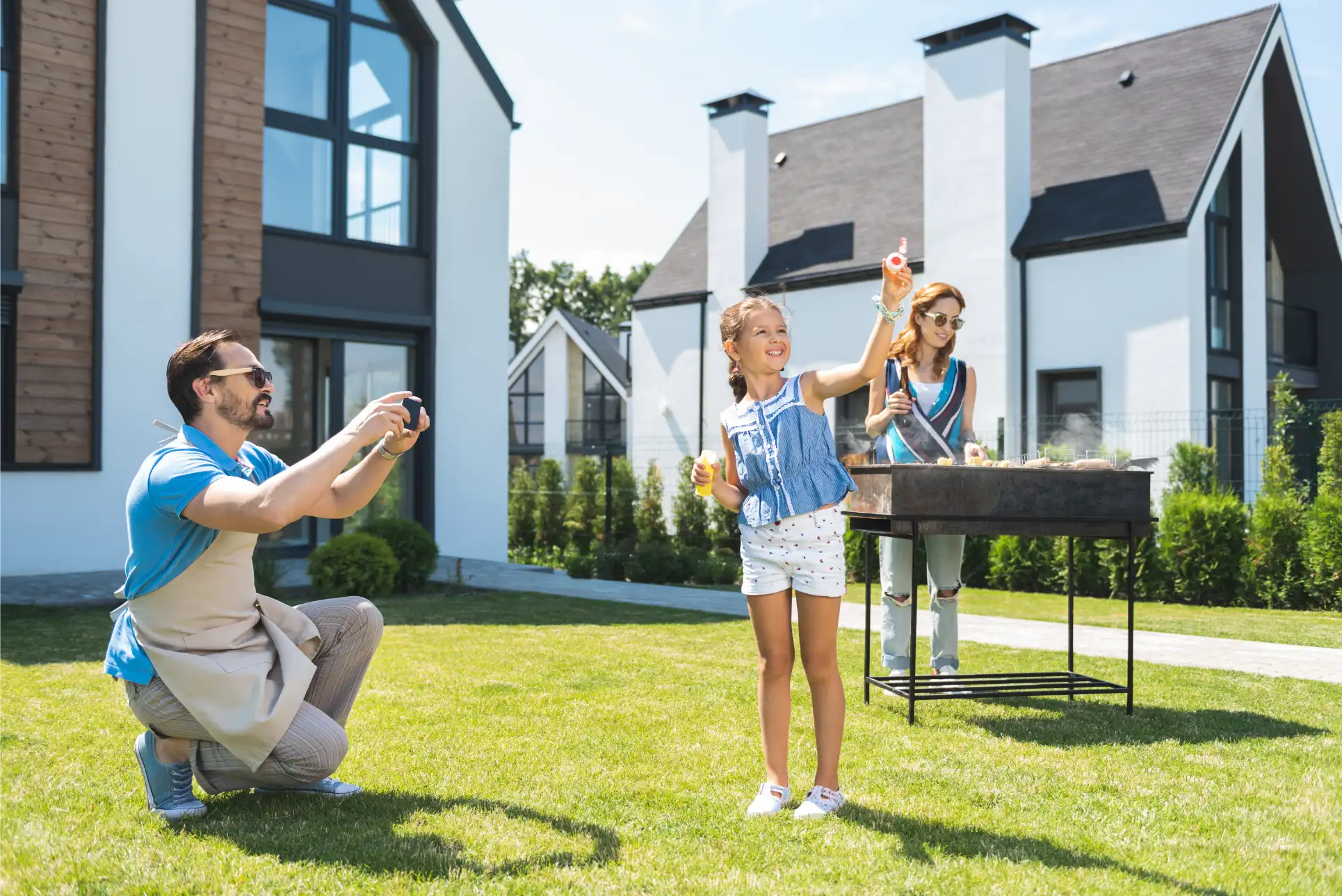 Family in new home Marietta